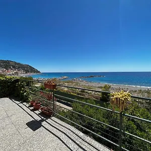  Appartement A 2 Passi Dalla Spiaggia -